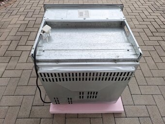 Zanussi-vstavaná elektrická rúra - 6