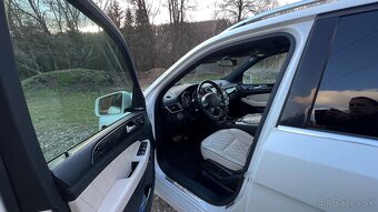Mercedes-Benz ML 350 BLUETEC 4MATIC DESIGNO - 6