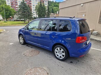 VW Touran 1.2TSI 77kw 7 miestne - 6