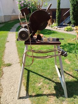 Predám rezačku na kov na 380V , 1,5kW motor...(gumovku) - 6