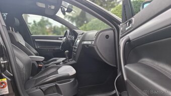Skoda octavia Sedan 2.0 tdi CR RS - 6