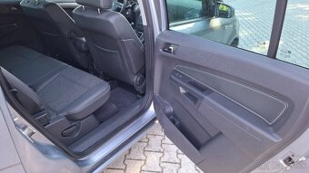 Opel zafira 1.8 benzin .7.miestna - 6