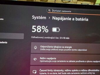 Dotykovy Dell XPS 13 9310 OLED s 3.5K displejom v super stav - 6