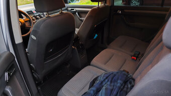 VW Touran 1T1 2,0 TDI 103kW - 6