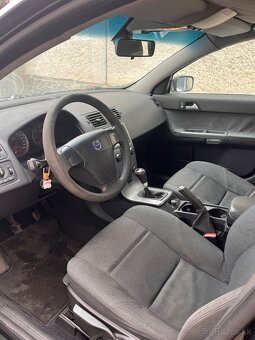 Predám Volvo S40 - 6