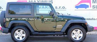 Jeep Wrangler 2.8 CRD Sport A/T - 6