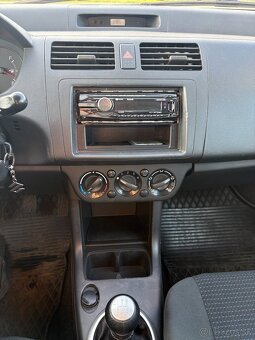 Suzuki Swift 1.3 - 6