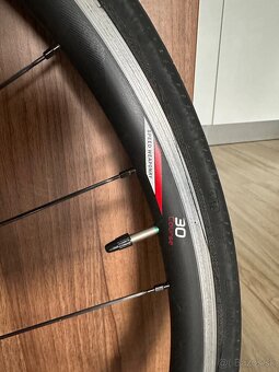 Zipp course 30 kolesá - 6