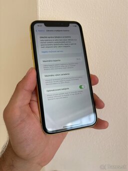 💛 Žltý iPhone 11 64GB – spoľahlivý a pripravený na použitie - 6