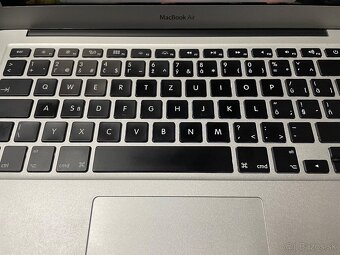 MacBook Air (13-inch, 2017) /intel Core i5/8GB RAM/512GB SSD - 6