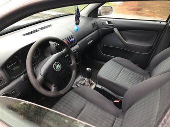 Škoda Octavia Combi 1.9Tdi 81kw - 6