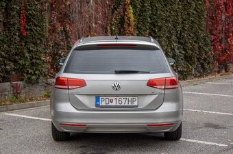 Volkswagen Passat Variant 1.6TDI DSG - 6