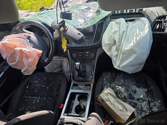 Ford kuga mk2 2,0tdci 4x4 automat 2019rok - 6