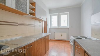 S VÝHĽADOM NA HRAD – 2i BYT, 82 m², súkromné parkovanie – SI - 6