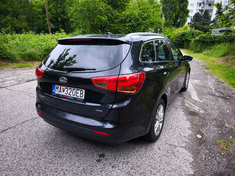 Kia Ceed SW 1.6 crdi - vozidlo je rezervované - 6