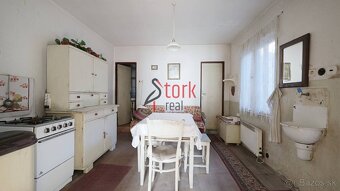 Menší rodinný dom len pár metrov od centra mesta Rajec - 6