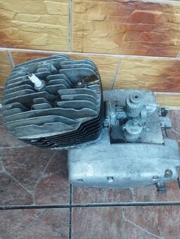 CZ 175/477 motor - 6