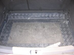 Volkswagen GOLF 1,2TSI - 6