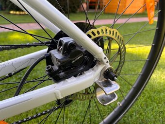 SPECIALIZED ARIEL 28 velkost M - 6