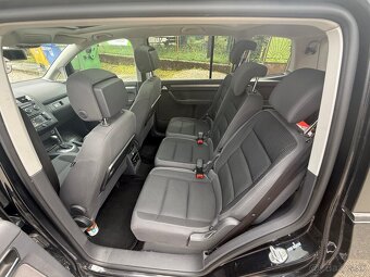 Vw Touran TDi 7miest - 6