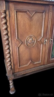 Starožitný nabytok - 6