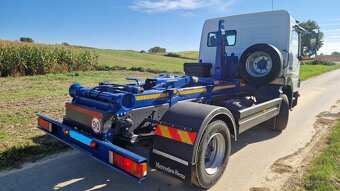 Mercedes Atego 1218 Hákový nosič kontajnerov - 6