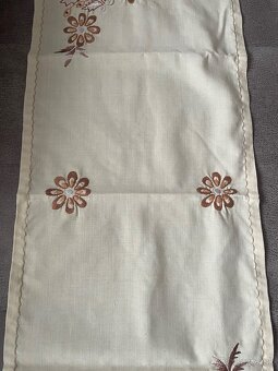 Retro vyšívaný behúň - 6