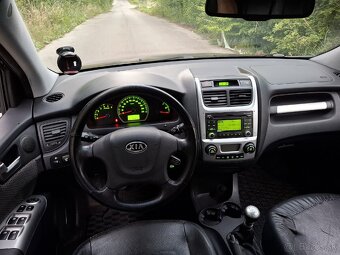 Kia Sportage 2,0CRDI 4x4 Facelift - 6