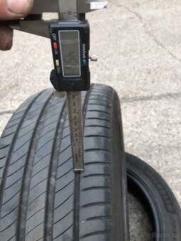 235/50R18 letné Michelin - 6