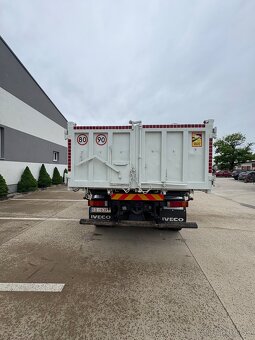 Predam iveco Trakker sklapac s HR - 6