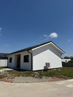 NA PREDAJ - NOVOSTAVBA 4 izbového RD - Suchá nad Parnou - 6