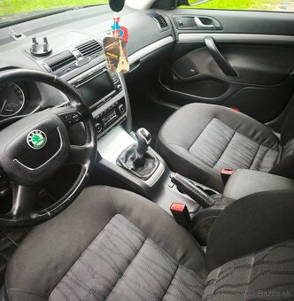 ŠKODA OCTAVIA II combi 2.0 103kw 4x4 - 6