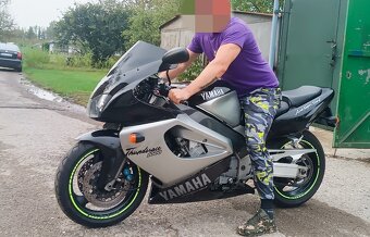 Yamaha thunderace 1000 R - 6