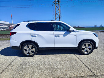 SsangYong Rexton - 6