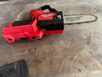 Predám akú pila milwaukee M12 - 6