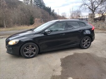 Volvo V40 D2 Cross country - 6