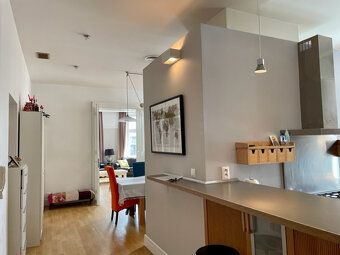 BA I. Na prenájom 5 izbový byt v centre - 6