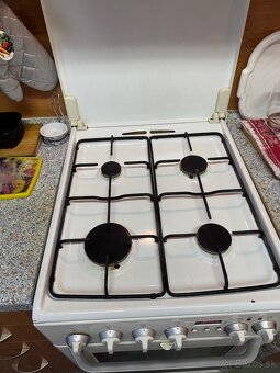 Chladnička+ práčka+ sporak - 6