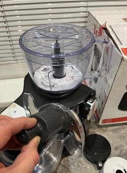 Tefal WIZZO QB319838 1000W kuchynský robot - 6