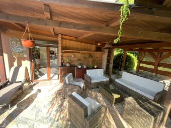 Rodinný dom s bazénom vo Veľkej Lehôtke - 6