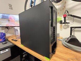 Predam Fractal Design Pop Air TG Clear Tint Green - 6