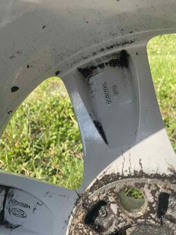 Predám na Ford/volvo R17 - 6