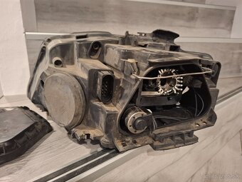 Svetla audi a5 2009 3.0l tdi - 6