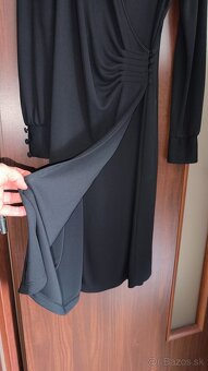 Čierne zavinovacie šaty - 6