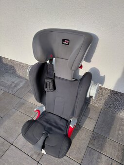 Detska autosedacka Britax Römer Kidfix II XP 15 do 36 kg - 6