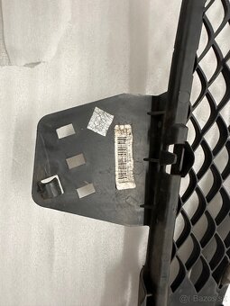 Mercedes V class w447 predna maska - 6