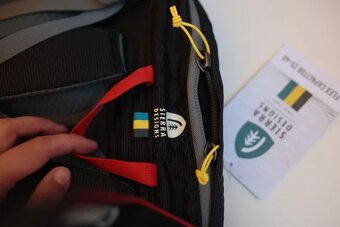 Sierra Designs Flex Capacitor 25-40 m/L turistický batoh - 6
