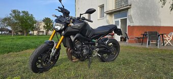 Yamaha MT 09 (2015) - 6