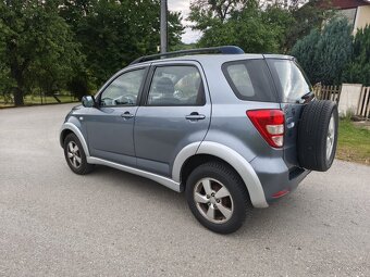 Daihatsu Terios 1.5 4x4 - 6