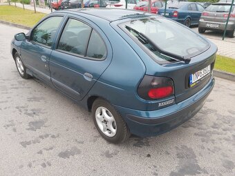 Renault Mégane 1.4e RT - 6